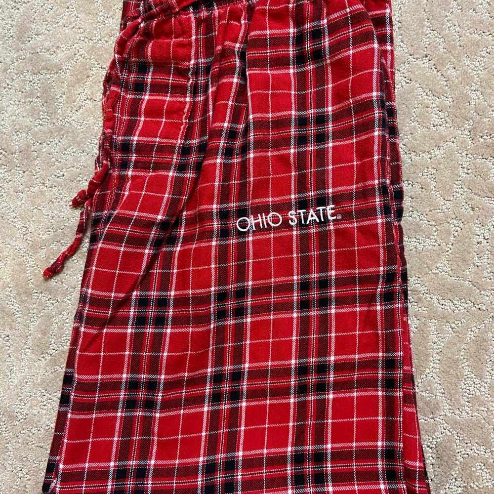 OSU comfy pants and Tee shirt
